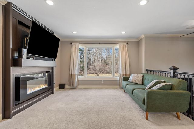 808 3rd Avenue SW, Forest Lake, MN 55025