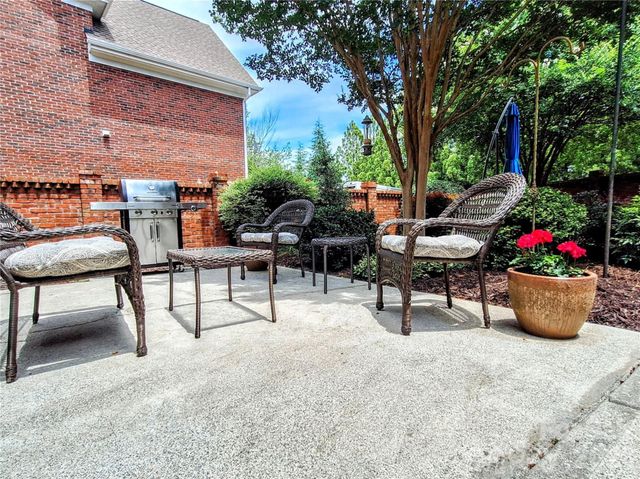 232 Hawthorne Park Avenue, Belmont, NC 28012