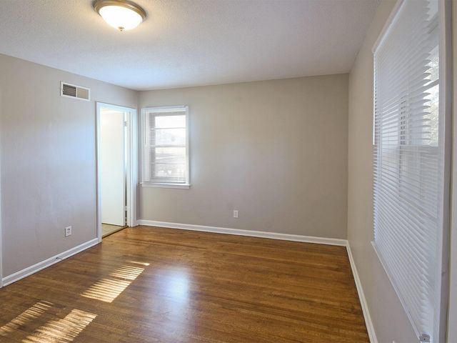 177 E FAIRWAY AVE, Memphis, TN 38109