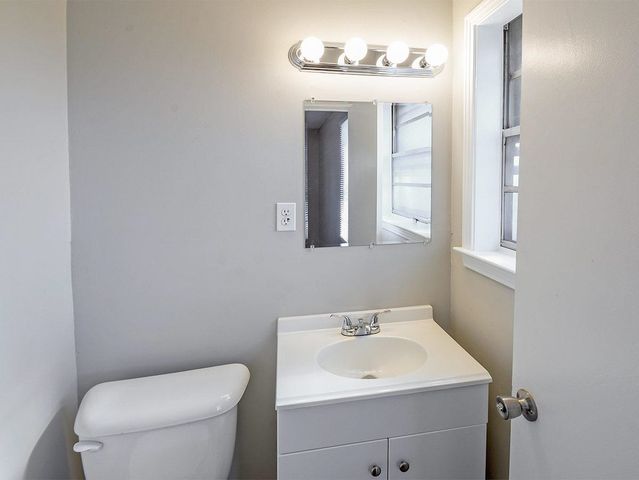 177 E FAIRWAY AVE, Memphis, TN 38109