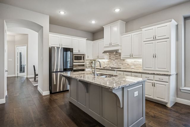 12128 Curry Creek Drive, Frisco, TX 75035