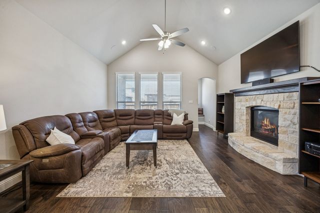 12128 Curry Creek Drive, Frisco, TX 75035