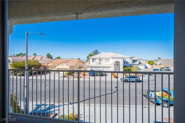 2899 Evergold Drive, Henderson, NV 89074