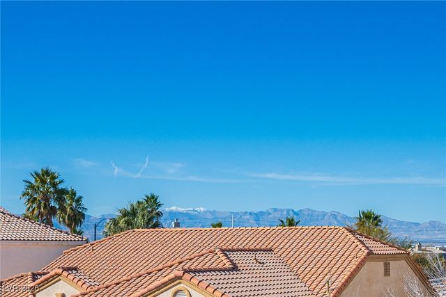 2899 Evergold Drive, Henderson, NV 89074