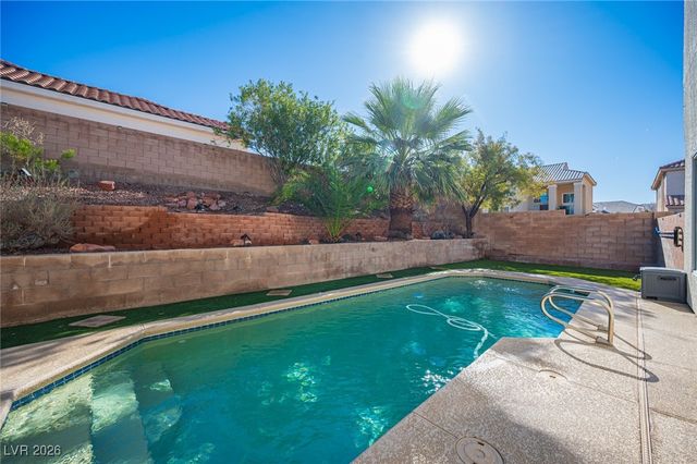 2899 Evergold Drive, Henderson, NV 89074