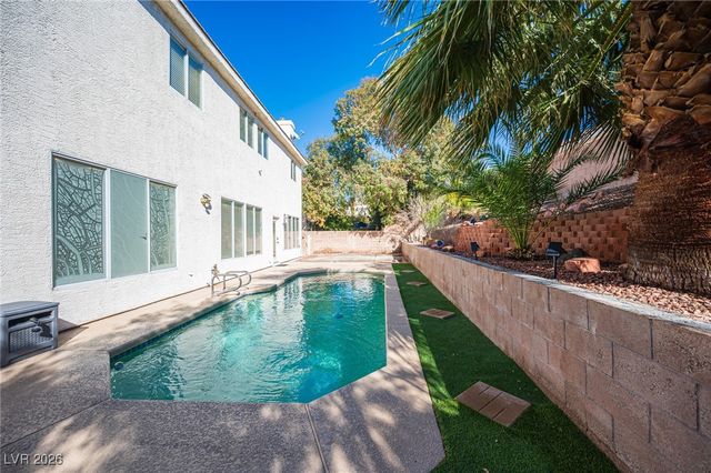 2899 Evergold Drive, Henderson, NV 89074