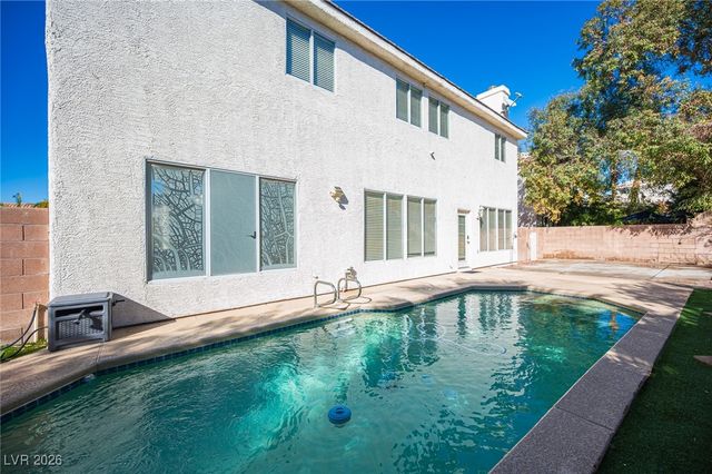 2899 Evergold Drive, Henderson, NV 89074