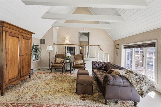 1432 Ardmoor Avenue, Ann Arbor, MI 48103