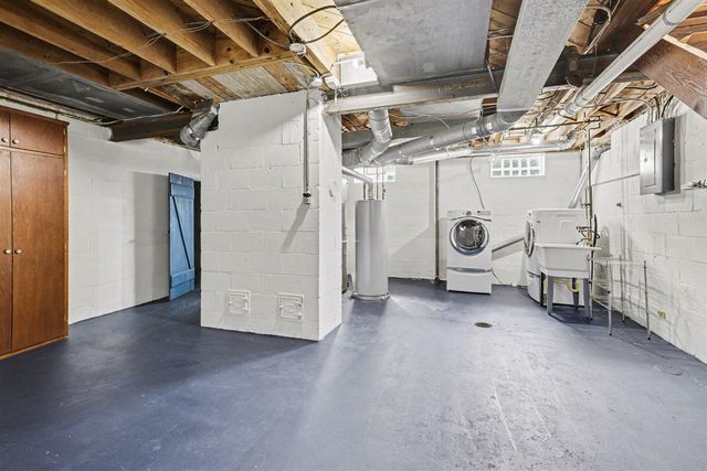 1432 Ardmoor Avenue, Ann Arbor, MI 48103