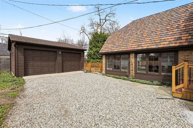 1432 Ardmoor Avenue, Ann Arbor, MI 48103