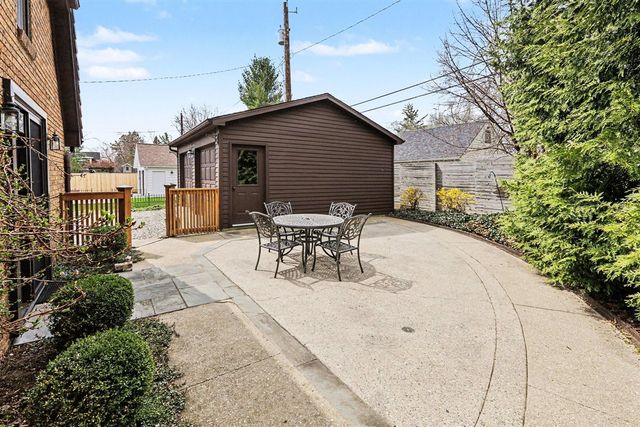 1432 Ardmoor Avenue, Ann Arbor, MI 48103