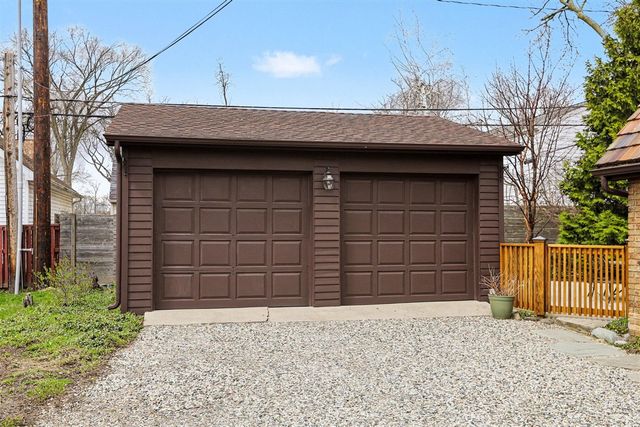 1432 Ardmoor Avenue, Ann Arbor, MI 48103