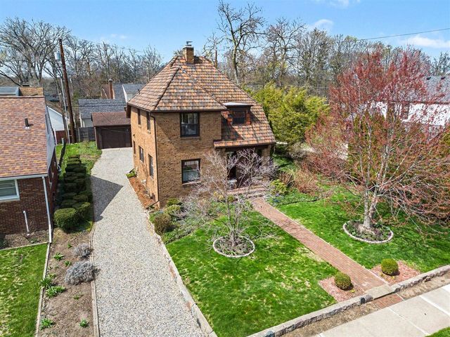 1432 Ardmoor Avenue, Ann Arbor, MI 48103