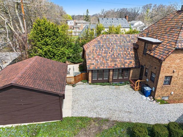 1432 Ardmoor Avenue, Ann Arbor, MI 48103