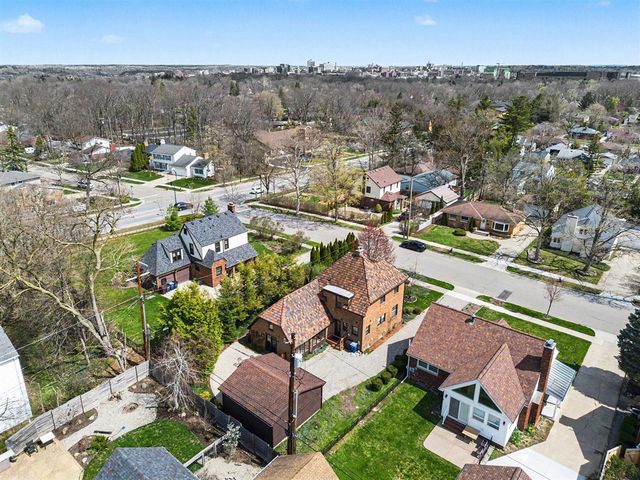 1432 Ardmoor Avenue, Ann Arbor, MI 48103