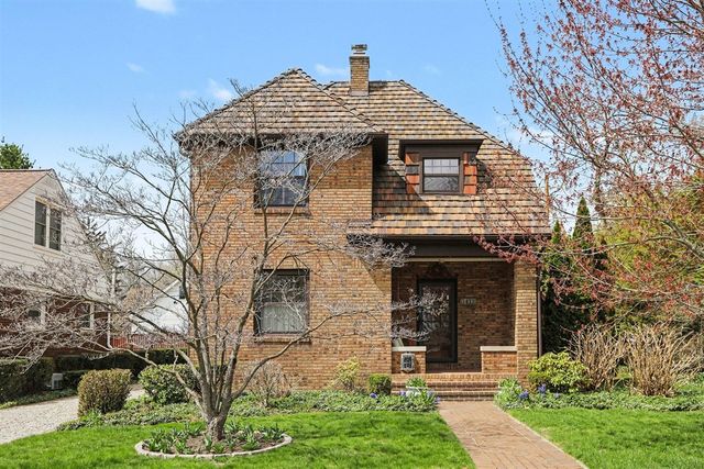 1432 Ardmoor Avenue, Ann Arbor, MI 48103