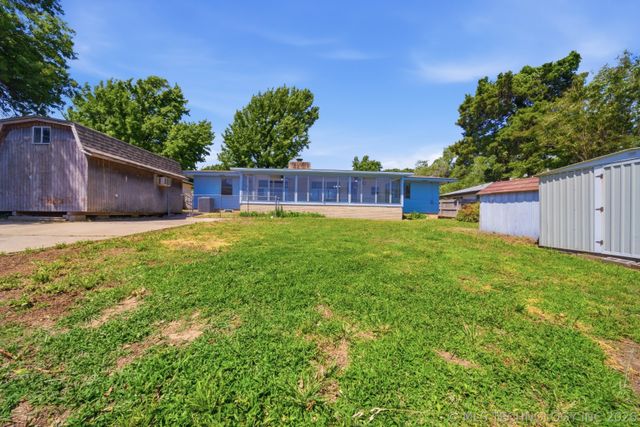 633 N Union Place, Tulsa, OK 74127