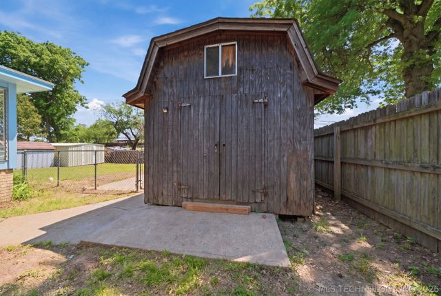 633 N Union Place, Tulsa, OK 74127