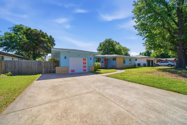 633 N Union Place, Tulsa, OK 74127