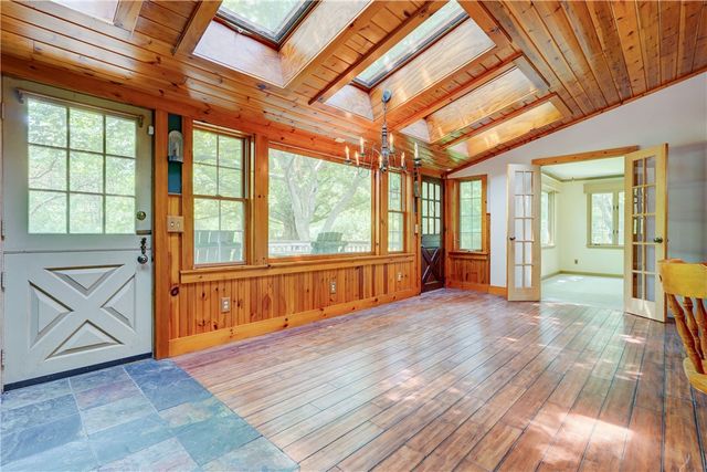 1743 Calkins Road, Pittsford, NY 14534