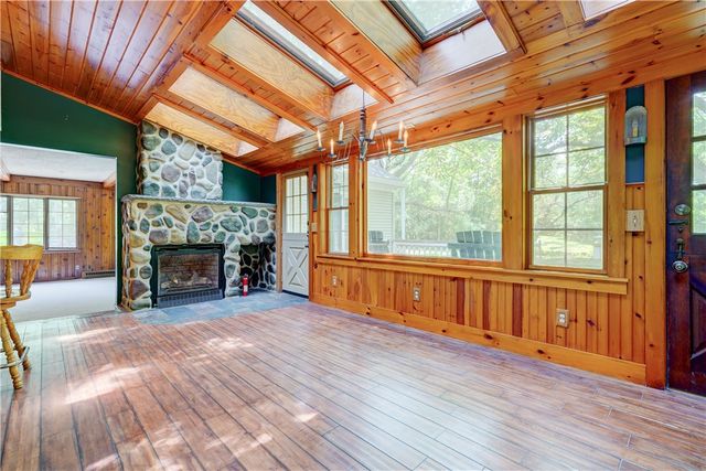 1743 Calkins Road, Pittsford, NY 14534