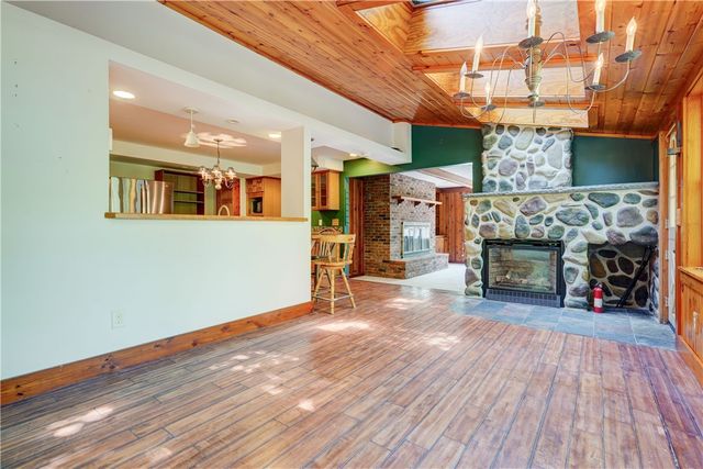1743 Calkins Road, Pittsford, NY 14534