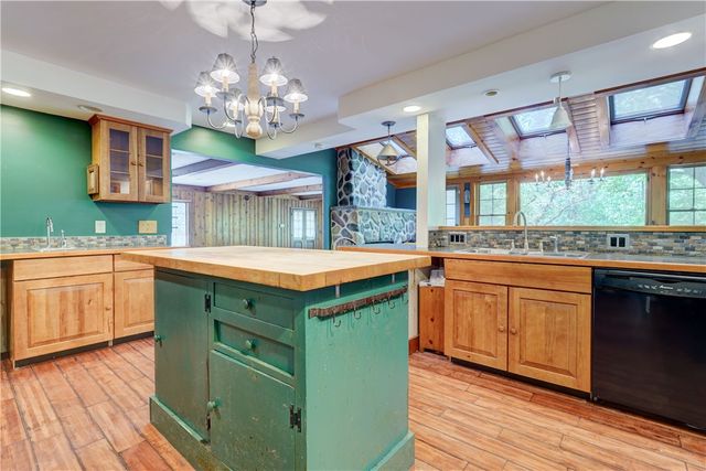 1743 Calkins Road, Pittsford, NY 14534