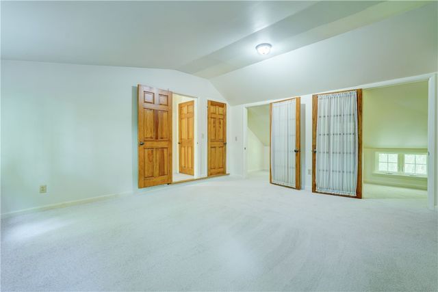 1743 Calkins Road, Pittsford, NY 14534