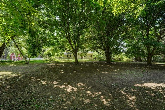 1743 Calkins Road, Pittsford, NY 14534