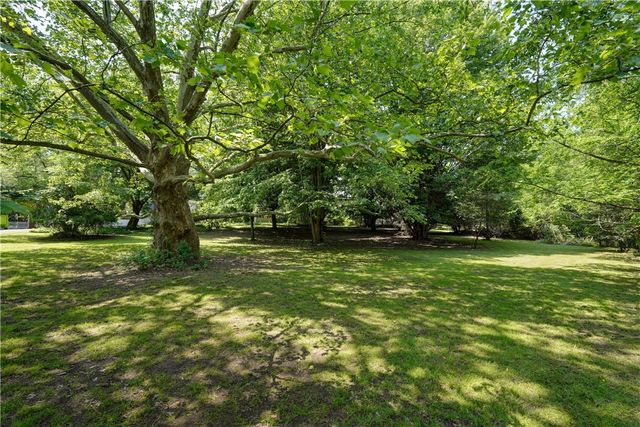 1743 Calkins Road, Pittsford, NY 14534