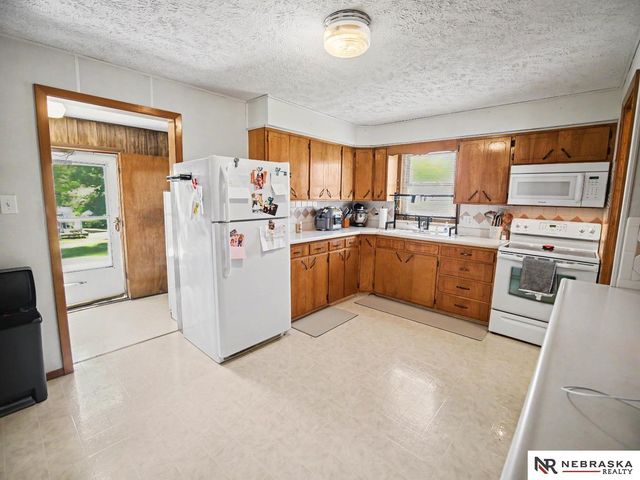 3625 Cedar Street, Davey, NE 68336