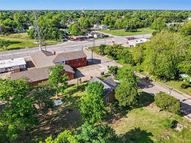 326 S Bell Drive, Texas City, TX 77591