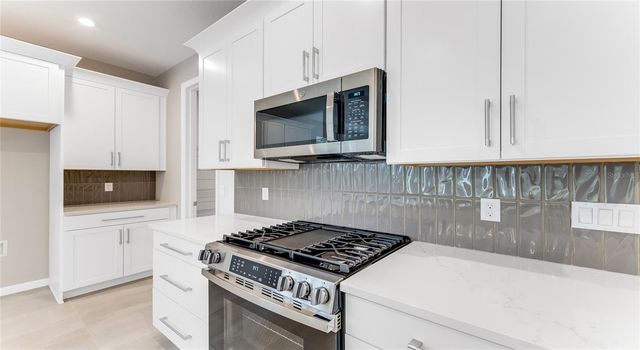 1213 CRESSWIND BOULEVARD, Deland, FL 32724