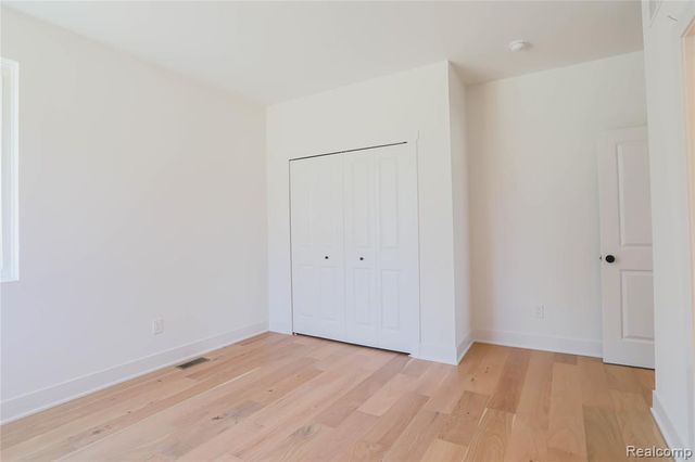 55050 Englewood Drive, Macomb, MI 48042