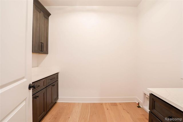 55050 Englewood Drive, Macomb, MI 48042