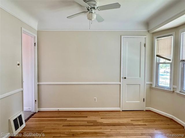 911 S Wilson Avenue, Royal Oak, MI 48067