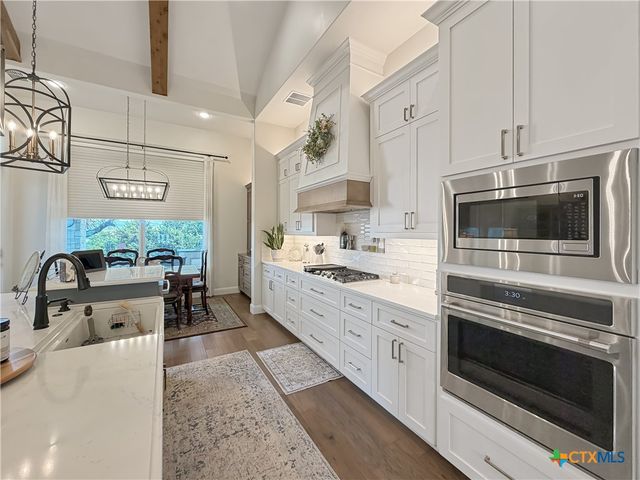 631 Angelica Vista, Canyon Lake, TX 78133
