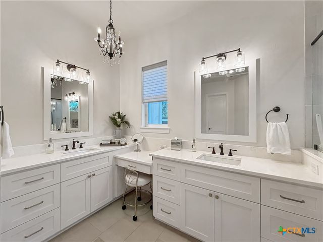 631 Angelica Vista, Canyon Lake, TX 78133