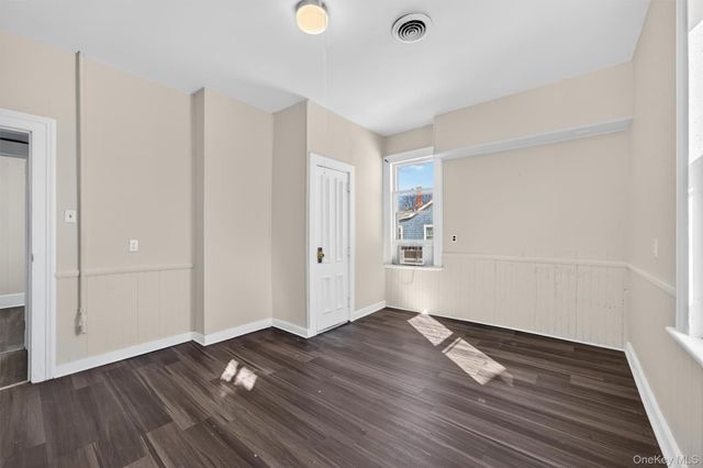 82 Jersey Avenue, Port Jervis, NY 12771