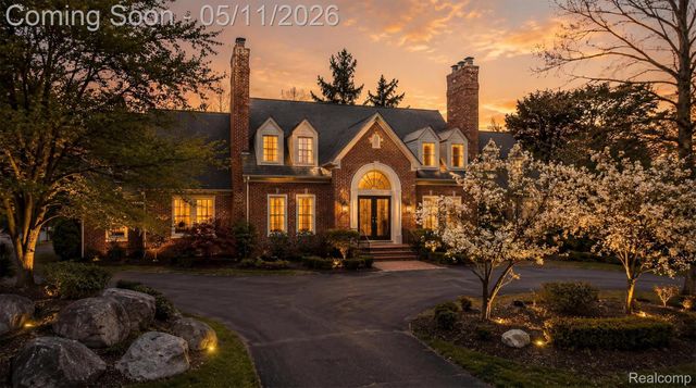 2972 Heron Place, Bloomfield Hills, MI 48302