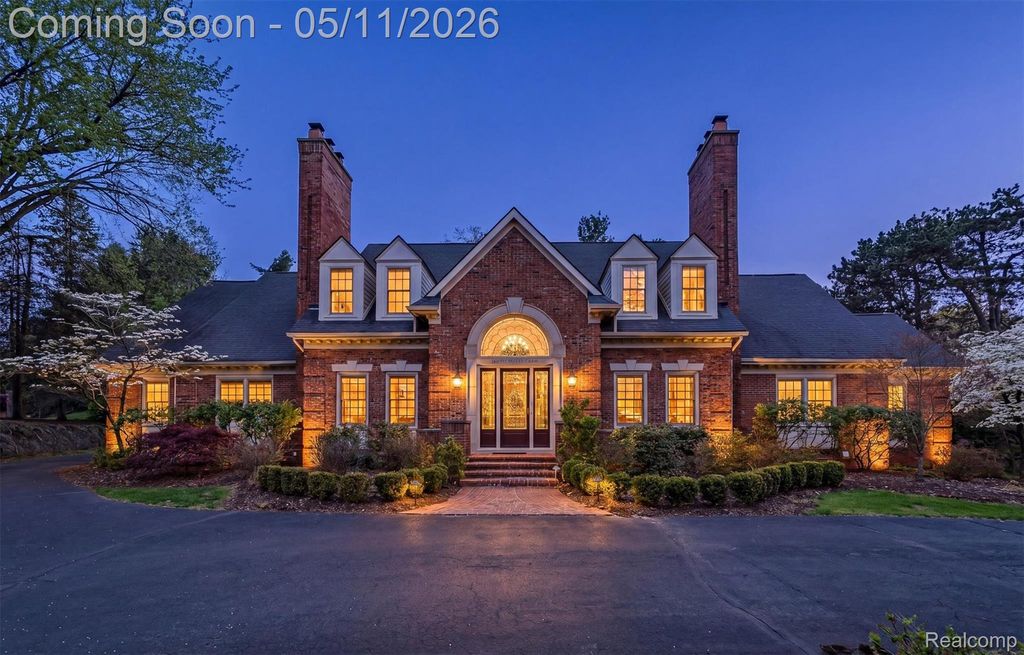 2972 Heron Place, Bloomfield Hills, MI 48302