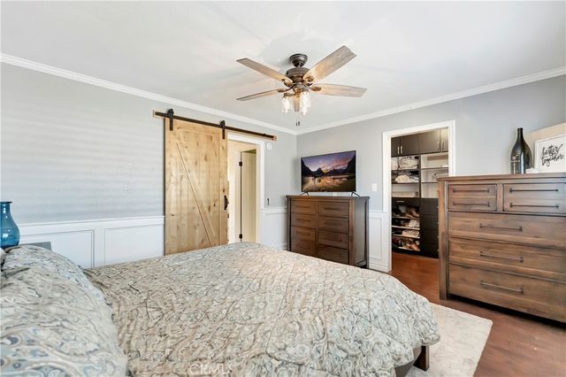 107 Yorktown Lane, Costa Mesa, CA 92626