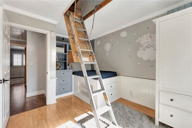 107 Yorktown Lane, Costa Mesa, CA 92626