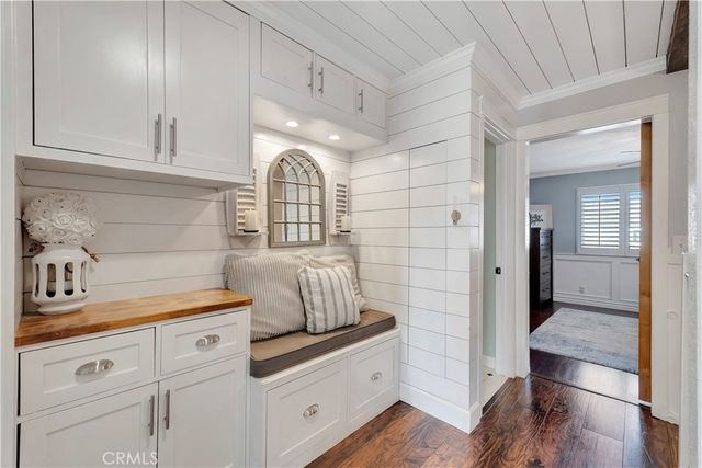 107 Yorktown Lane, Costa Mesa, CA 92626