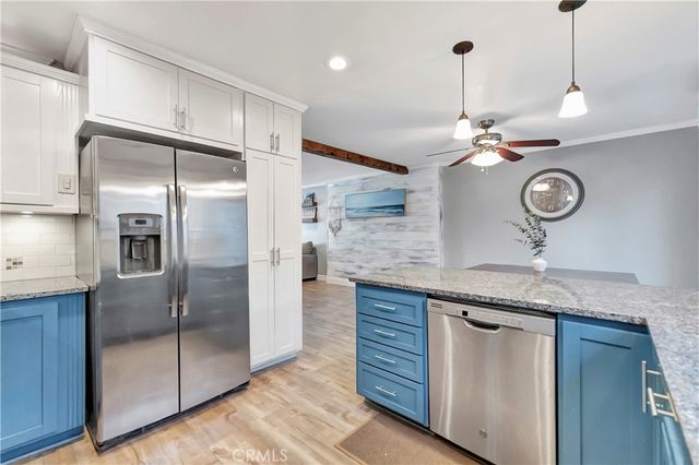 107 Yorktown Lane, Costa Mesa, CA 92626