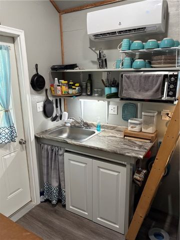 25 MC 6047, Yellville, AR 72687