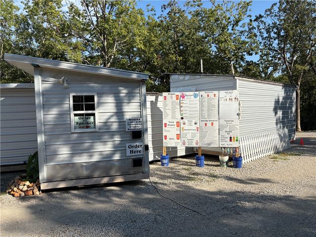 25 MC 6047, Yellville, AR 72687