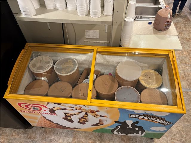 25 MC 6047, Yellville, AR 72687