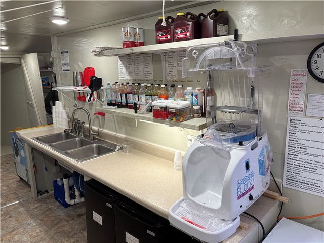 25 MC 6047, Yellville, AR 72687