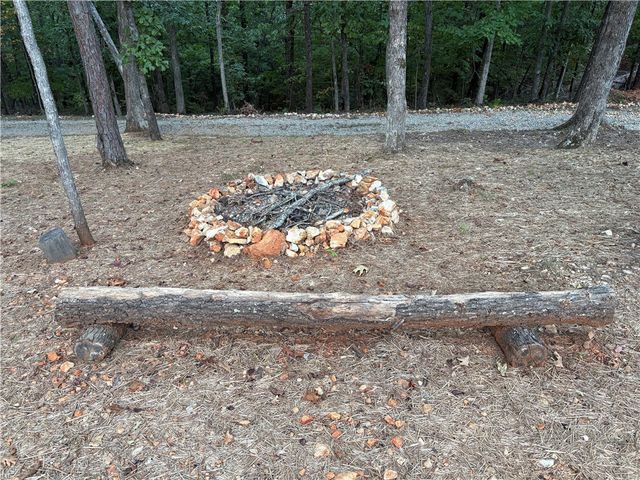 25 MC 6047, Yellville, AR 72687